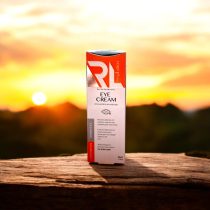 کرم دور چشم ری لاکو ( رفع چروک ، تیرگی و پف زیر چشم ) حجم 50 میلی لیتر (بسته ۲ عددی)